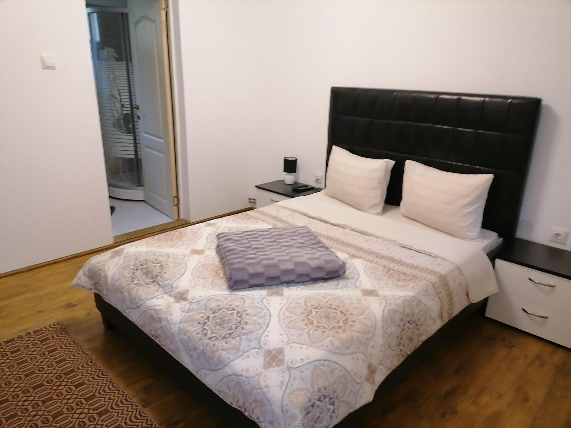 Pensiunea Izabel Lacu Rosu Kamer foto